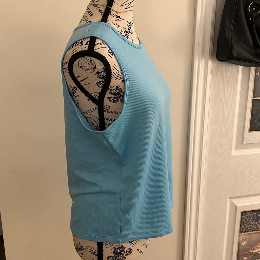 💗Nike Women's Light Blue Tank Top - Picture 4 of 7